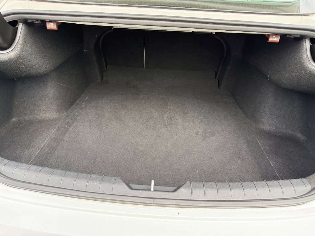 Used 2025 Hyundai Sonata SEL FWD image 27