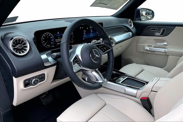 New 2026 Mercedes-Benz GLB 250 4MATIC image 8