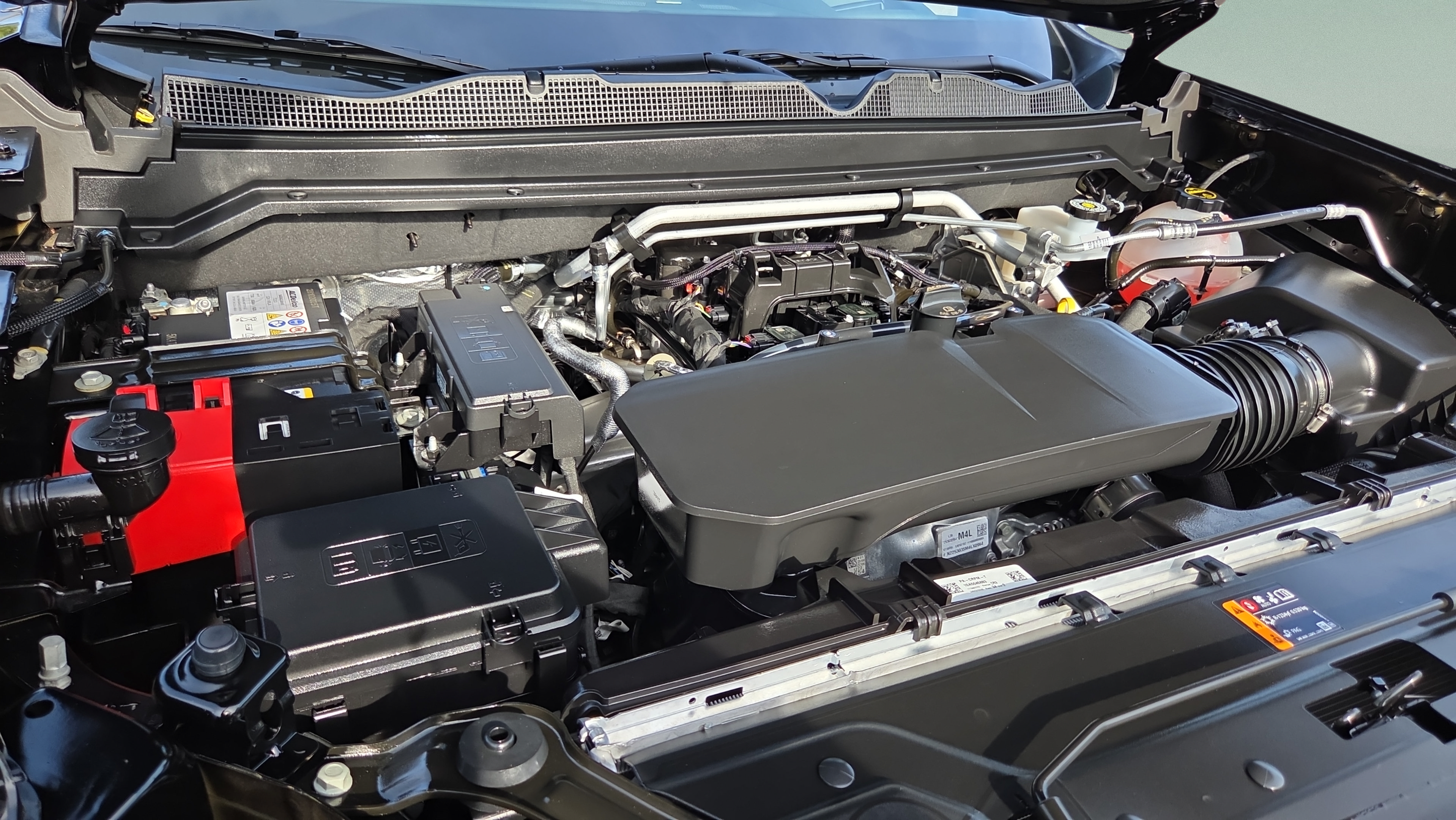 Used 2026 GMC Canyon AT4X AWD/4WD image 18