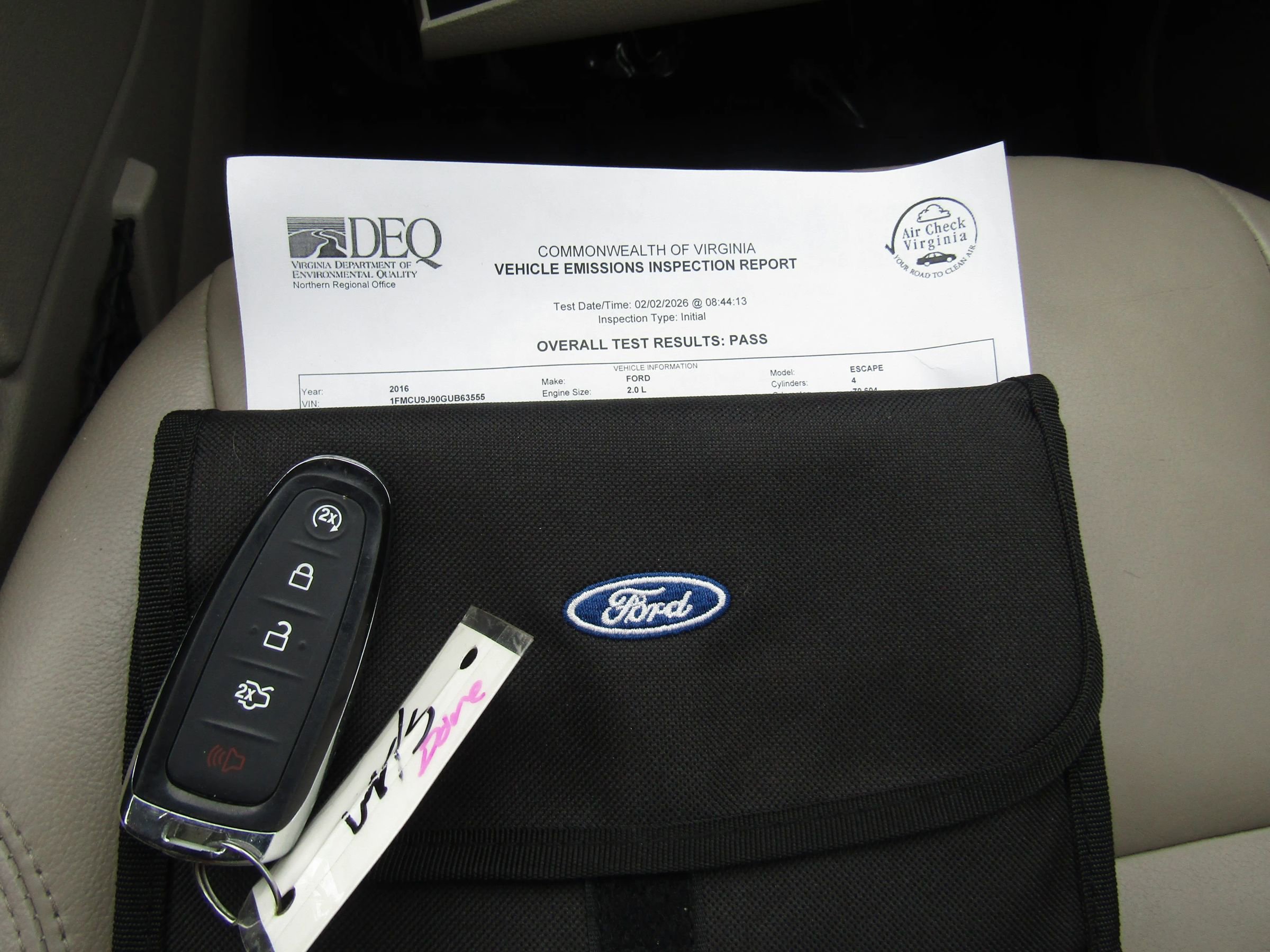 Used 2016 Ford Escape Titanium image 38