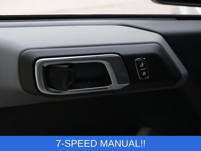 Used 2022 Ford Bronco Black Diamond image 18