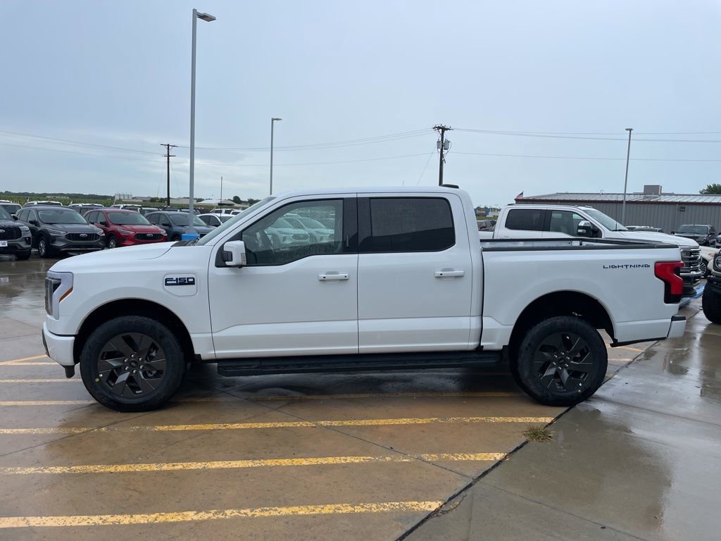 New 2025 Ford F150 Lightning Lariat image 4
