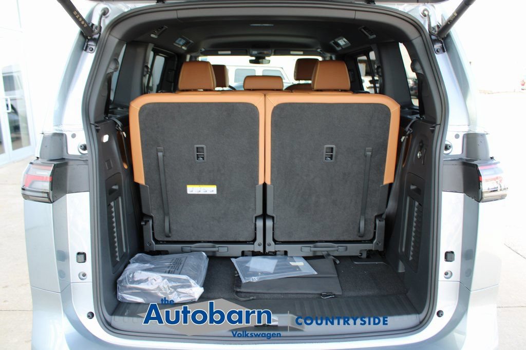 New 2025 Volkswagen ID. Buzz Pro S RWD image 20