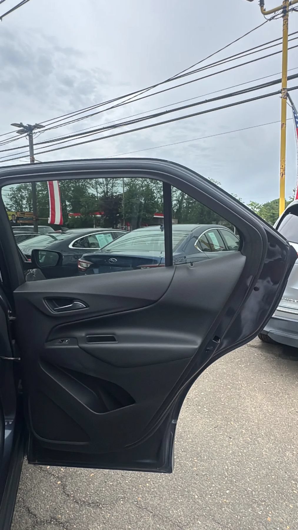 Used 2019 Chevrolet Equinox LT AWD/4WD image 17