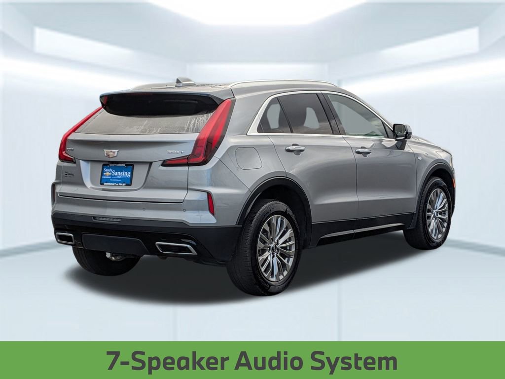 Used 2024 Cadillac XT4 Premium Luxury image 6