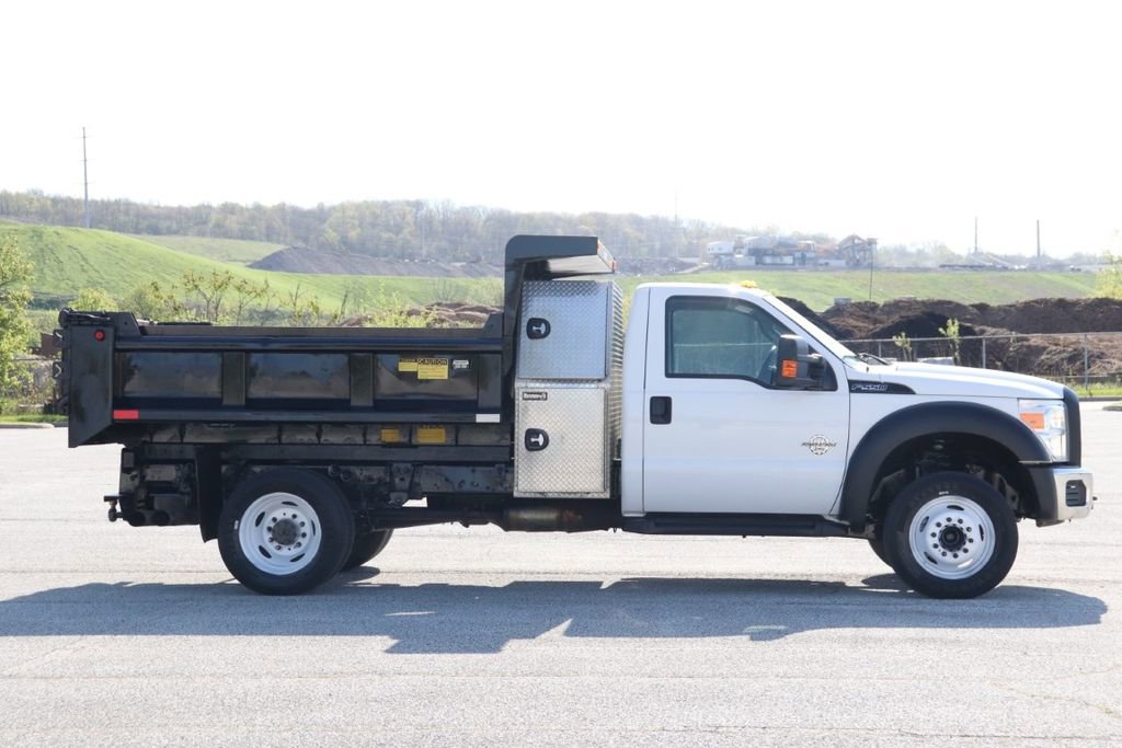 Used 2016 Ford F550 2WD Regular Cab Super Duty image 9