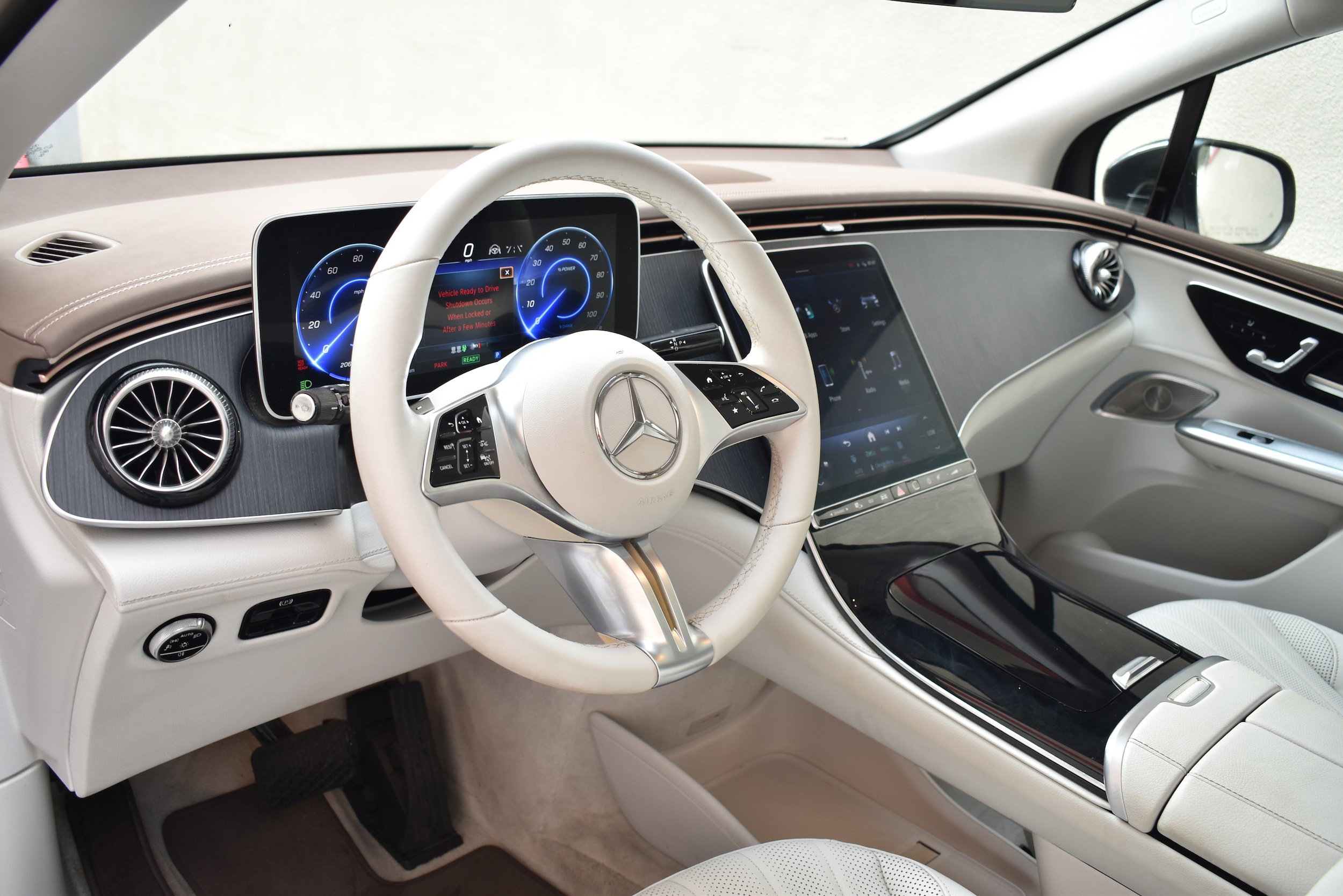 Used 2023 Mercedes-Benz EQE 500 4MATIC SUV image 18