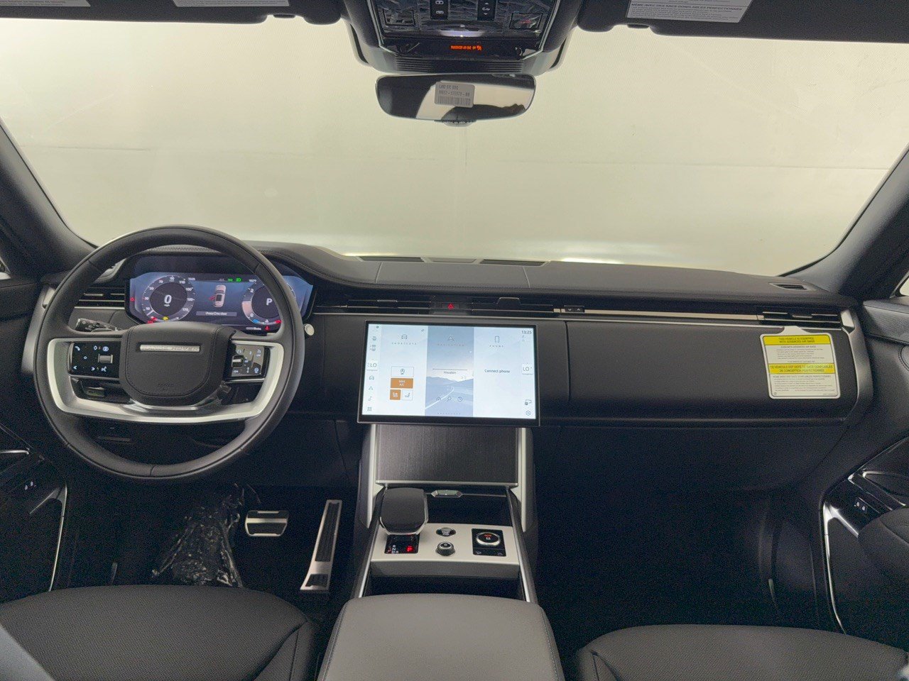 New 2027 Land Rover Range Rover Long Wheelbase SE AWD/4WD image 17