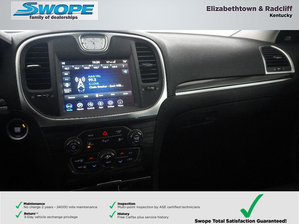 Certified 2021 Chrysler 300 Touring L image 19