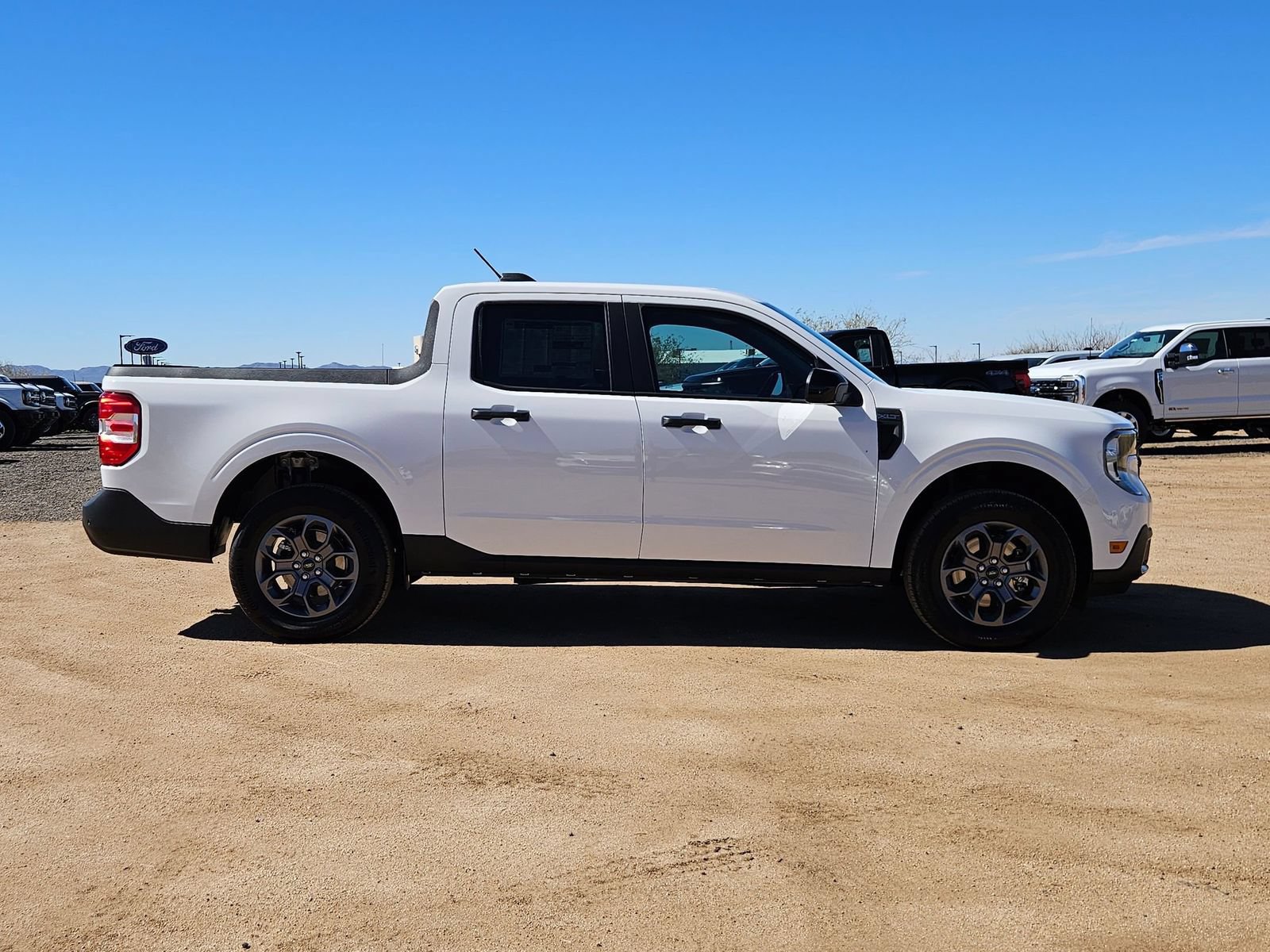 New 2026 Ford Maverick XLT w/ XLT Luxury Package AWD/4WD image 4