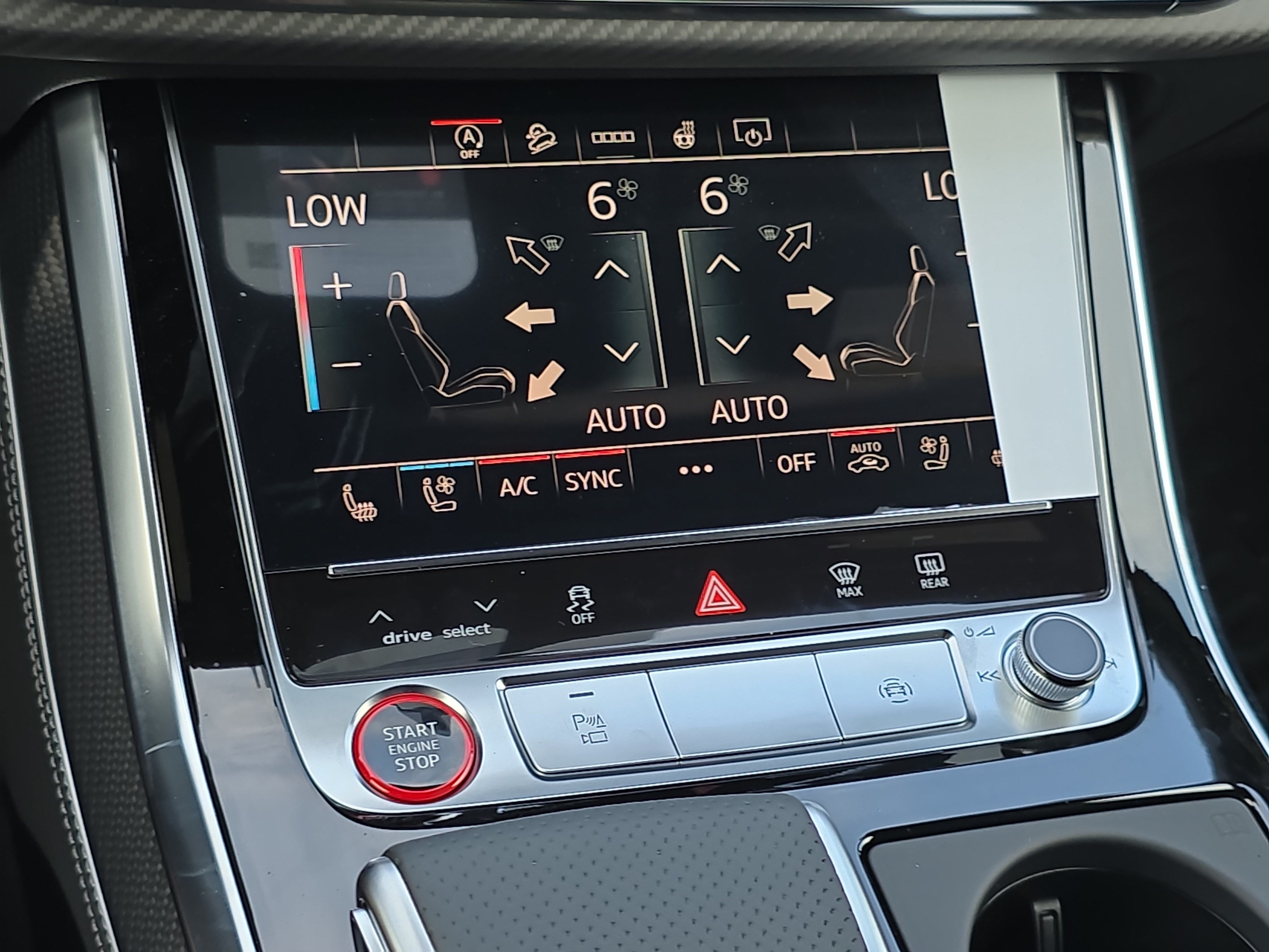 New 2026 Audi SQ7 Premium Plus AWD/4WD image 25