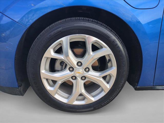 Used 2017 Chevrolet Volt Premier w/ Driver Confidence II Package FWD image 24