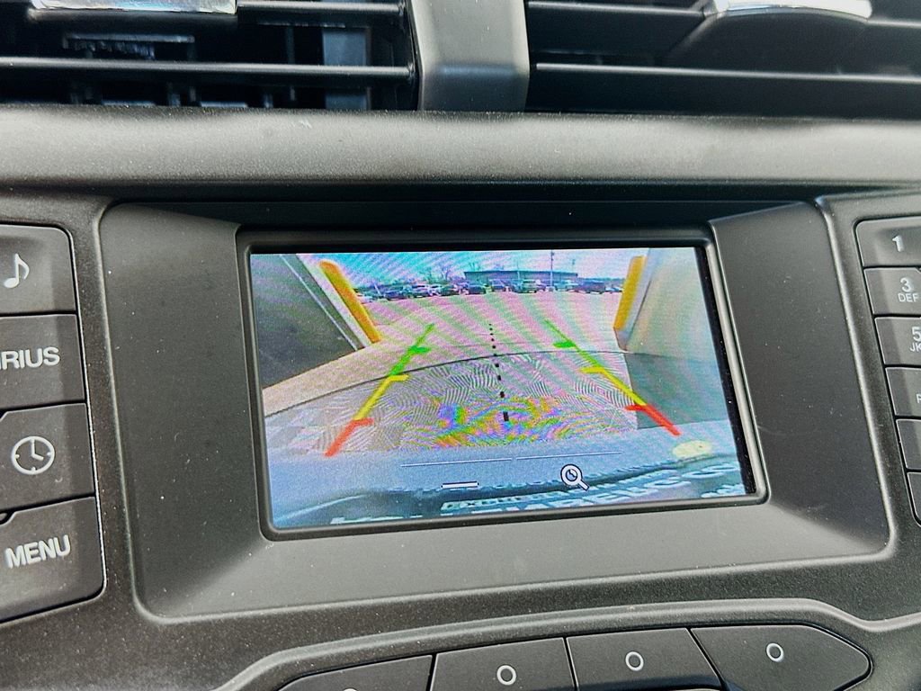 Used 2017 Ford Fusion SE image 13