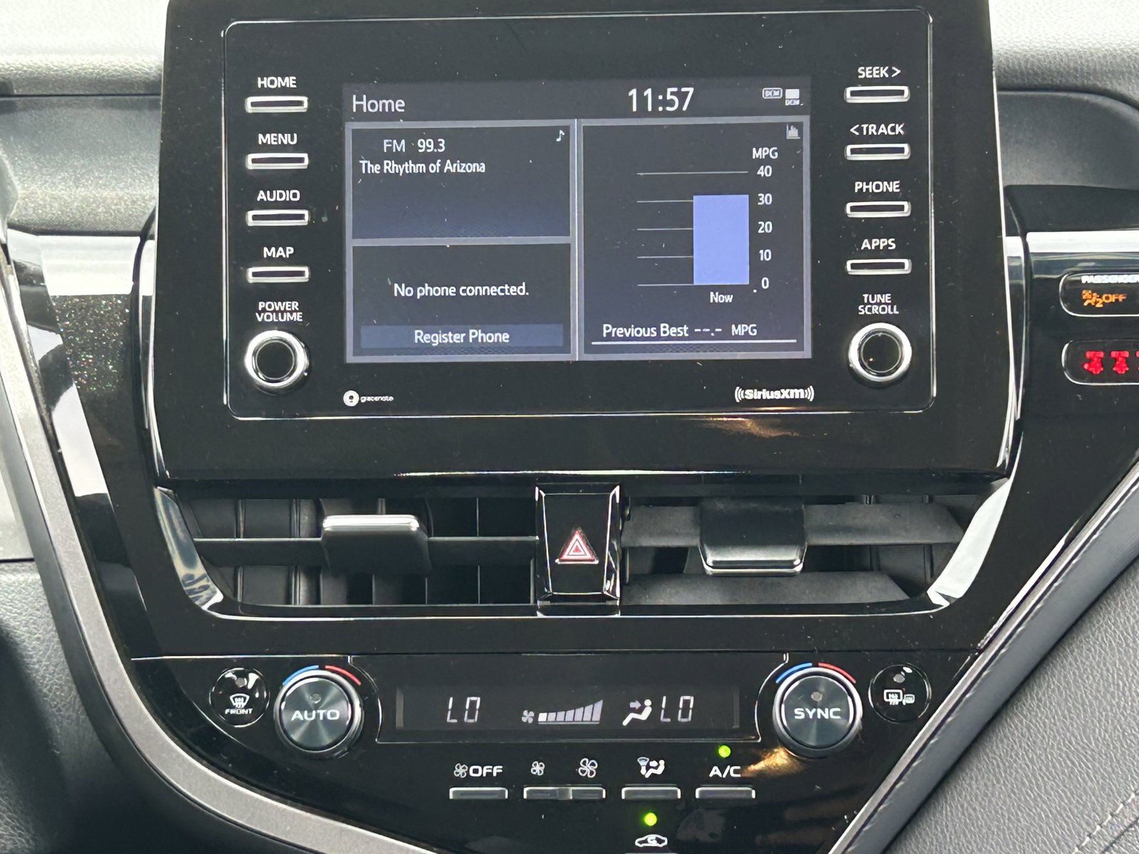 Used 2024 Toyota Camry LE FWD image 18