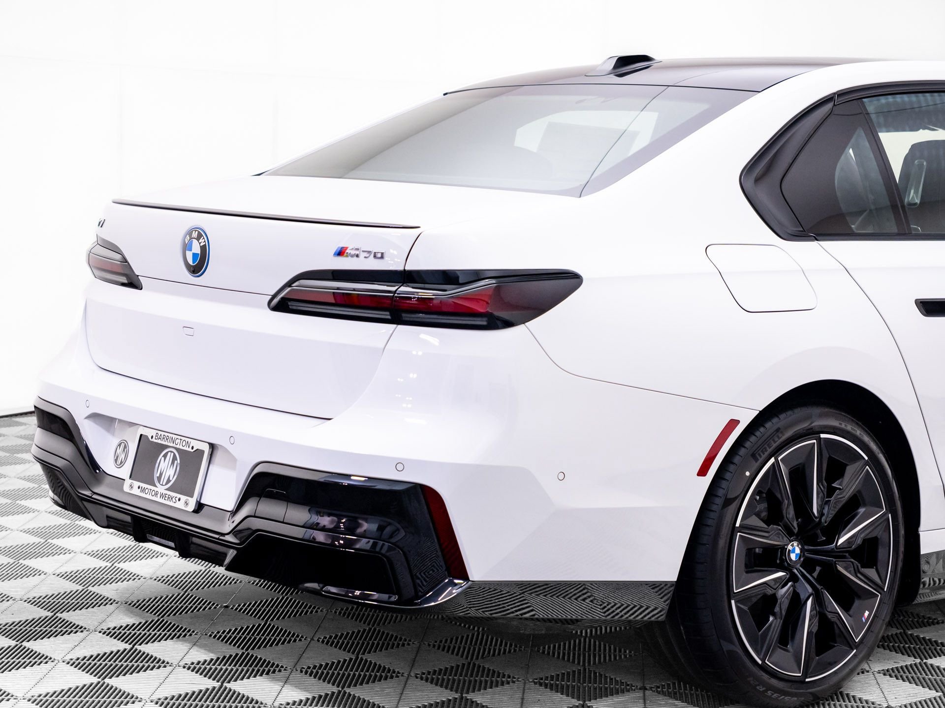 New 2026 BMW i7 M70 AWD/4WD image 36