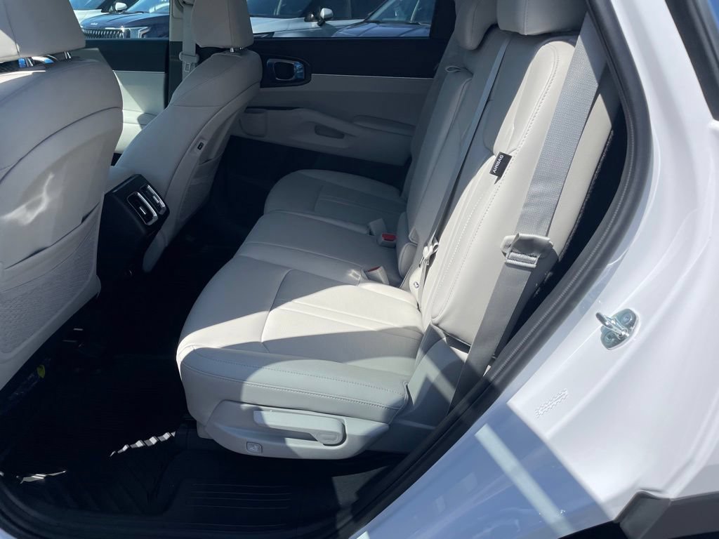 New 2026 Kia Sorento S AWD/4WD image 13