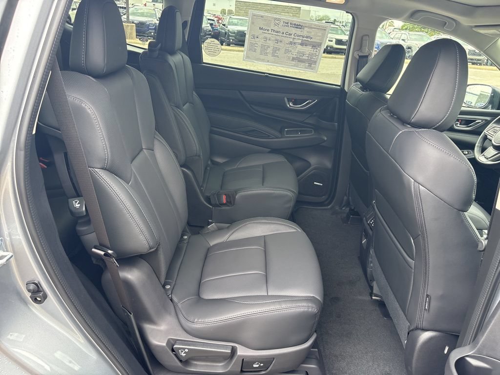 New 2026 Subaru Ascent Limited AWD/4WD image 11