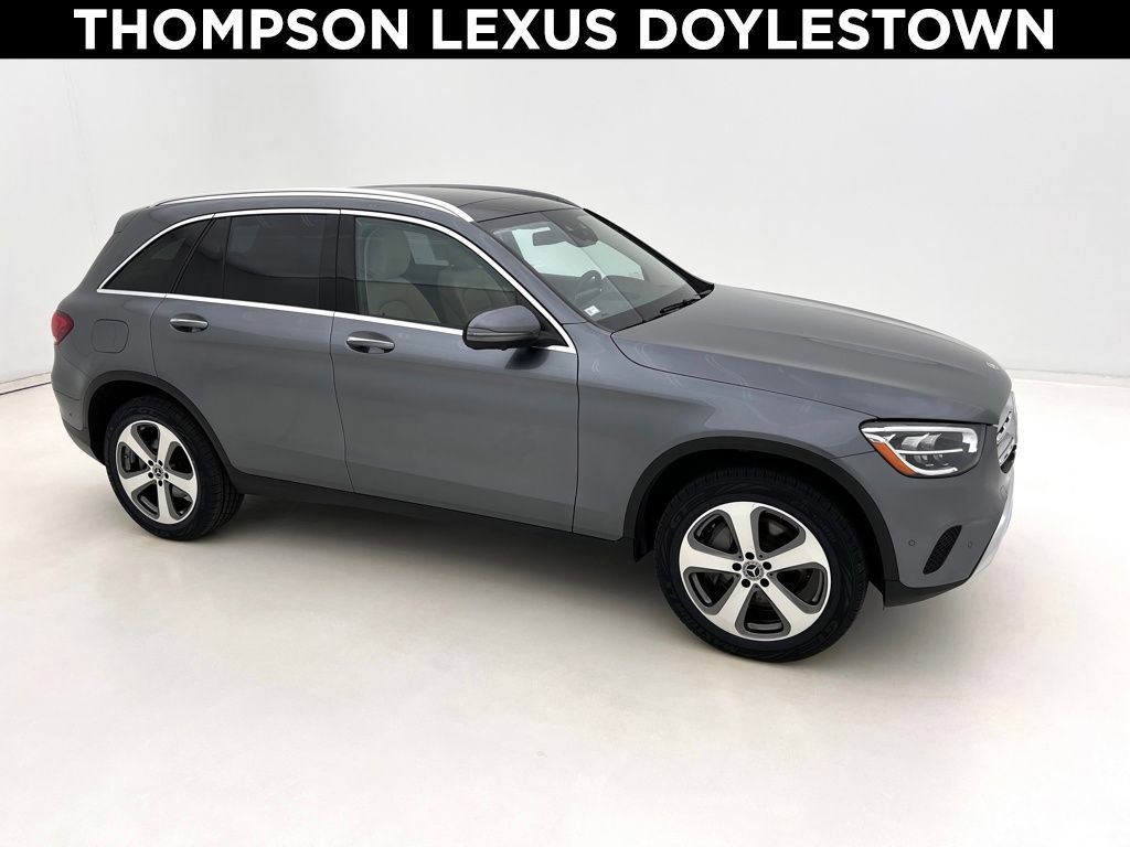 Used 2021 Mercedes-Benz GLC 300 4MATIC image 1