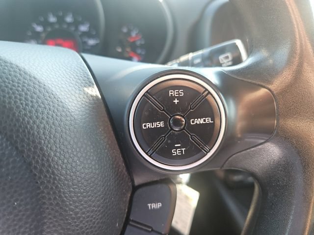 Used 2015 Kia Soul + FWD image 19