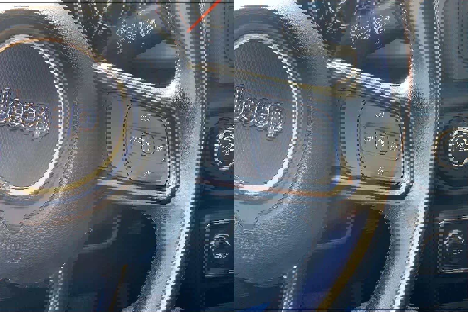 Used 2018 Jeep Wrangler Unlimited Sport S image 25