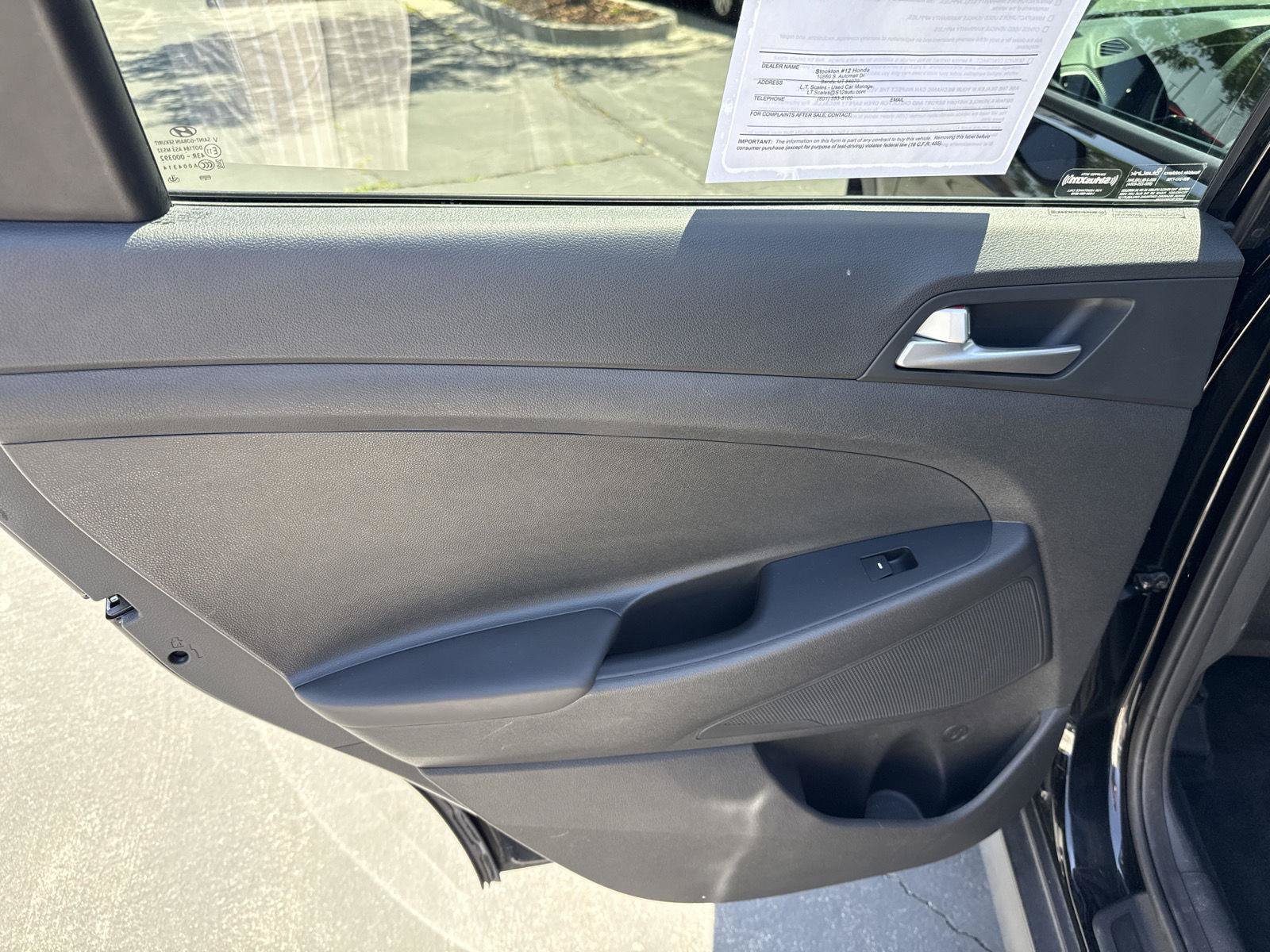 Used 2020 Hyundai Tucson Value AWD/4WD image 17