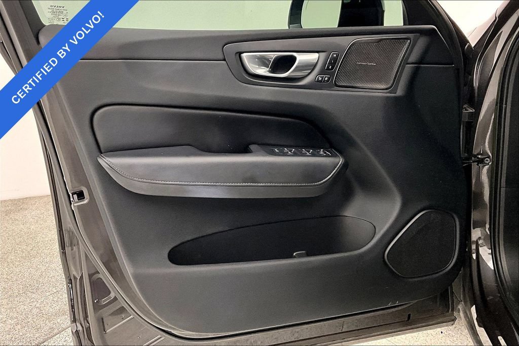 Certified 2023 Volvo XC60 T8 Ultimate w/ Climate Package AWD/4WD image 20