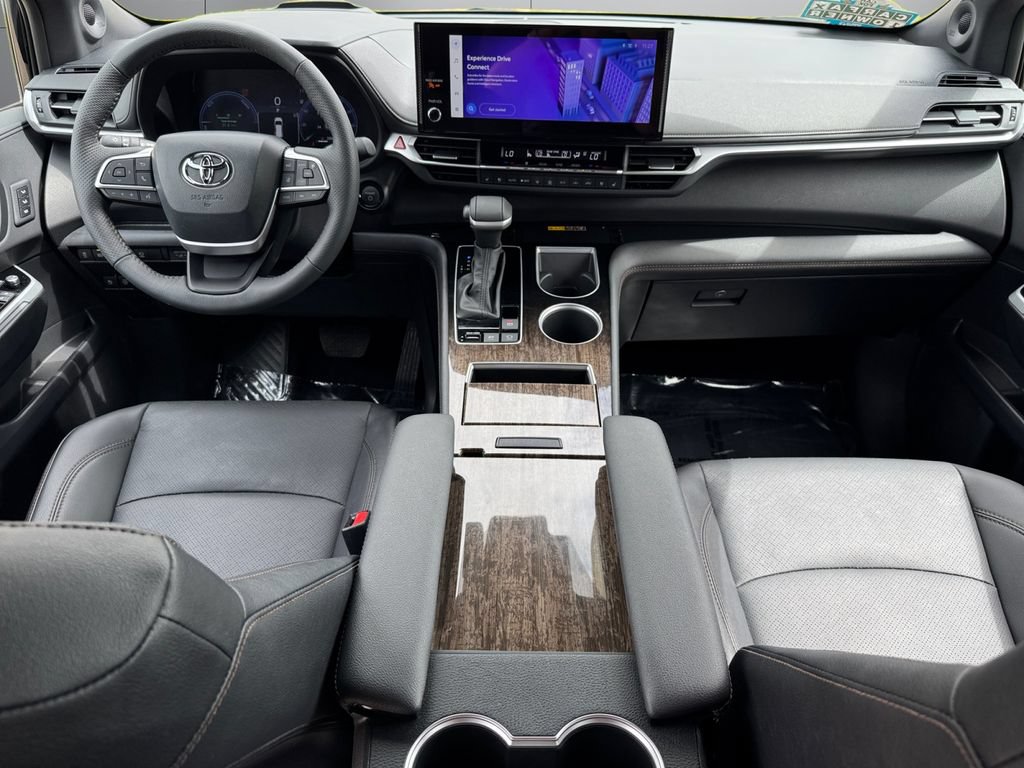 Certified 2026 Toyota Sienna Platinum AWD/4WD image 12