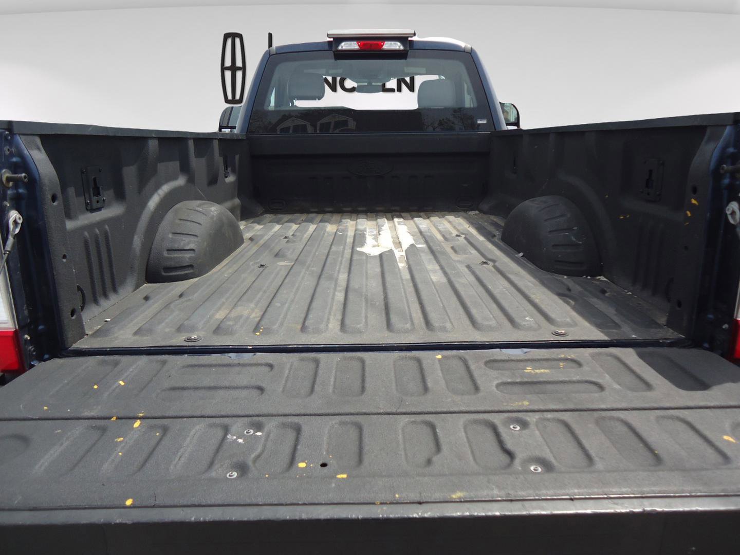 Used 2018 Ford F250 XL w/ Power Equipment Group image 11