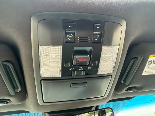 Used 2023 Lexus GX 460 Premium w/ Premium Package AWD/4WD image 27