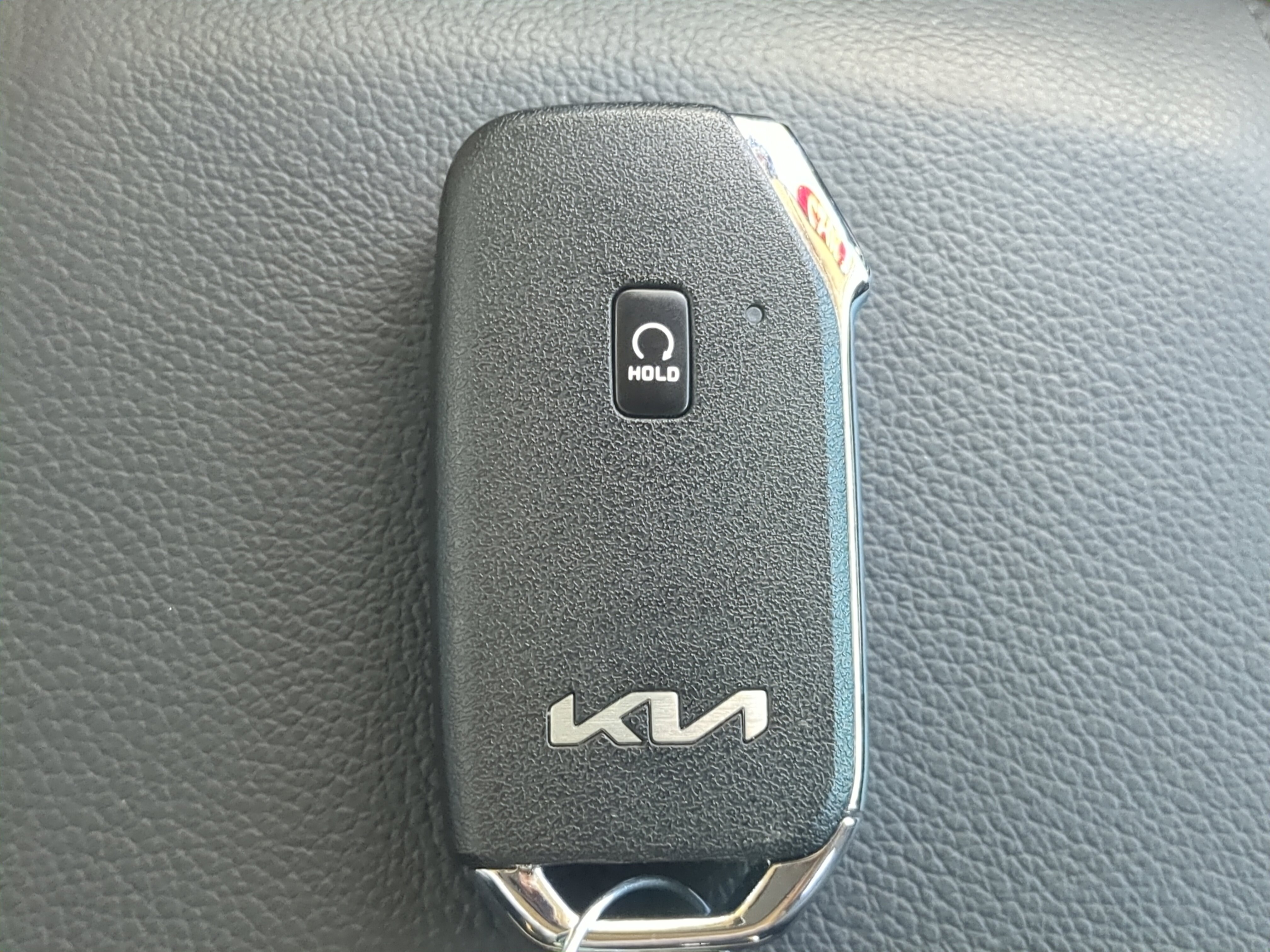 Certified 2025 Kia Sportage SX FWD image 29