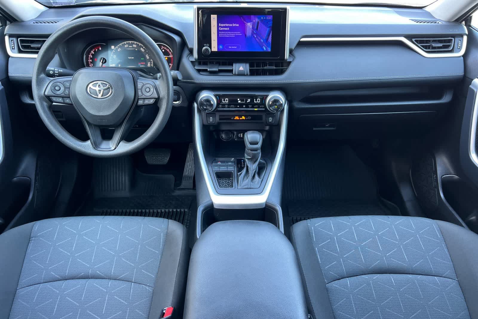 Used 2025 Toyota RAV4 XLE FWD image 3