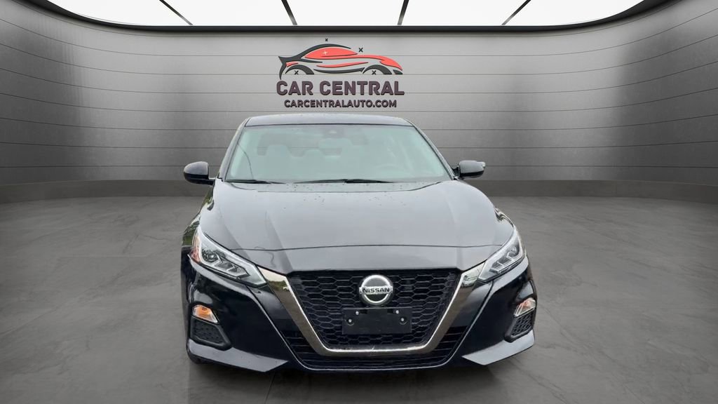 Used 2022 Nissan Altima 2.5 SR FWD image 7