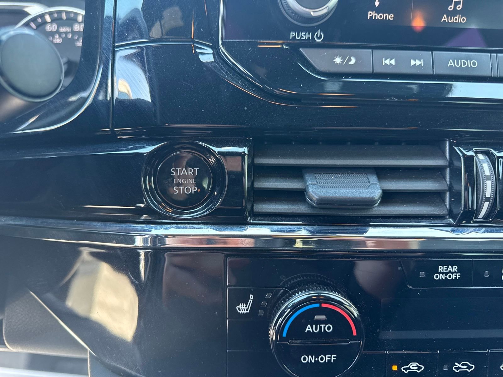 Used 2025 Nissan Pathfinder Rock Creek image 19