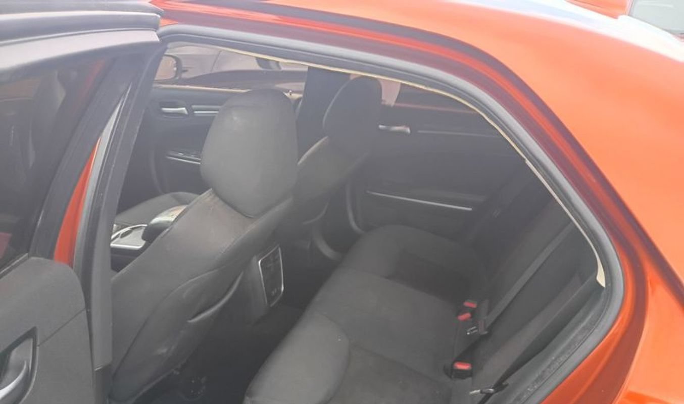 Used 2020 Chrysler 300 Touring w/ Sport Appearance Package RWD image 10