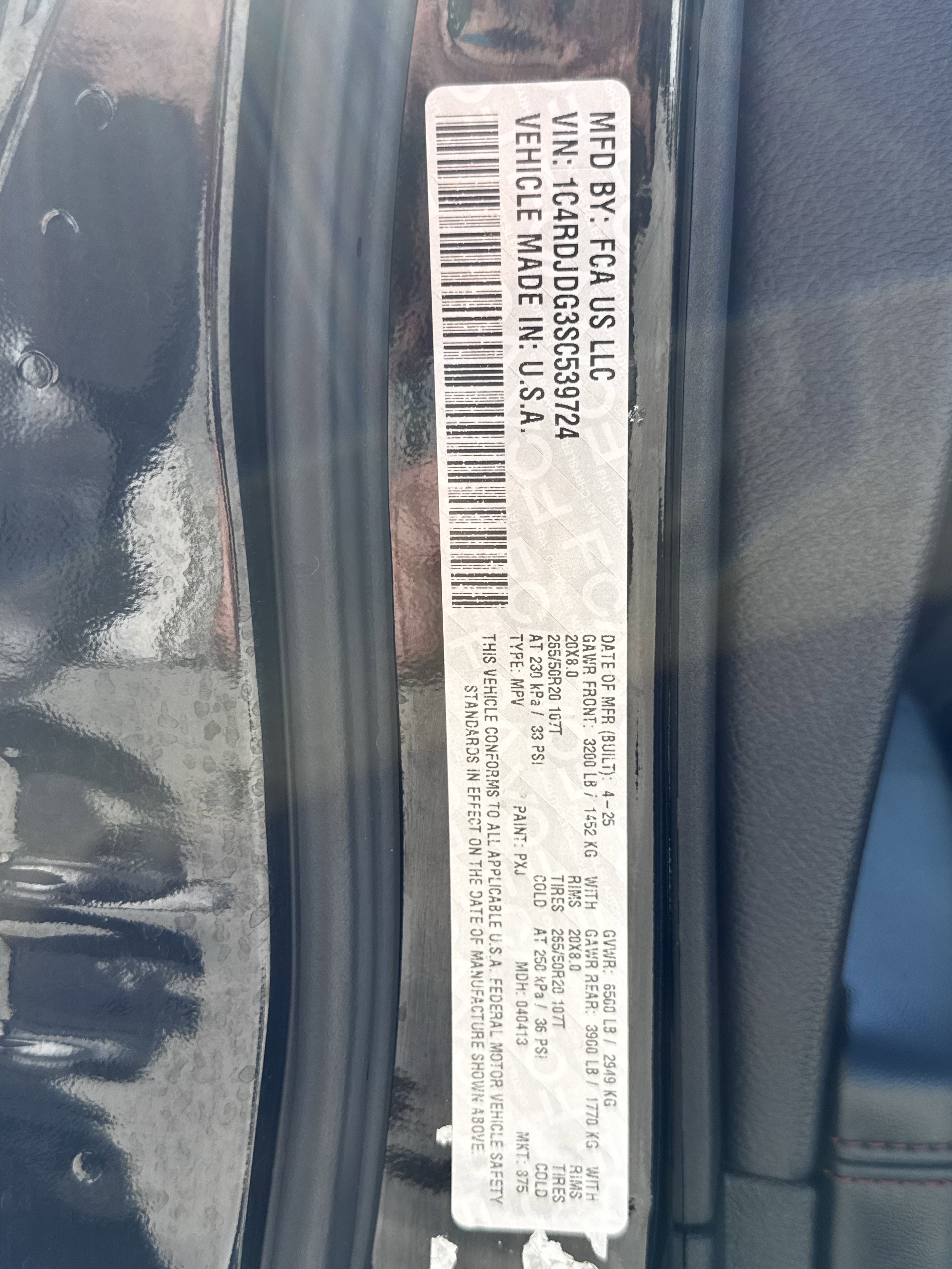 Used 2025 Dodge Durango GT image 37