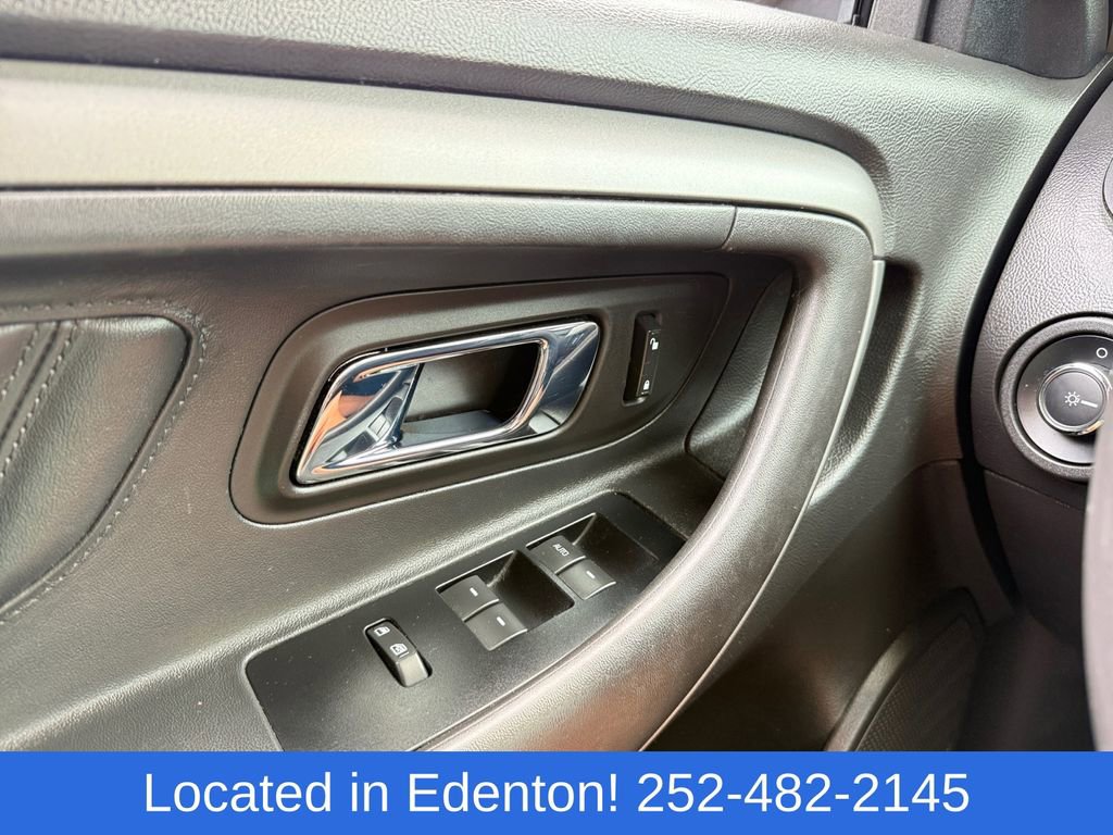 Used 2011 Ford Taurus SEL w/ 201A Rapid Spec Order Code FWD image 17
