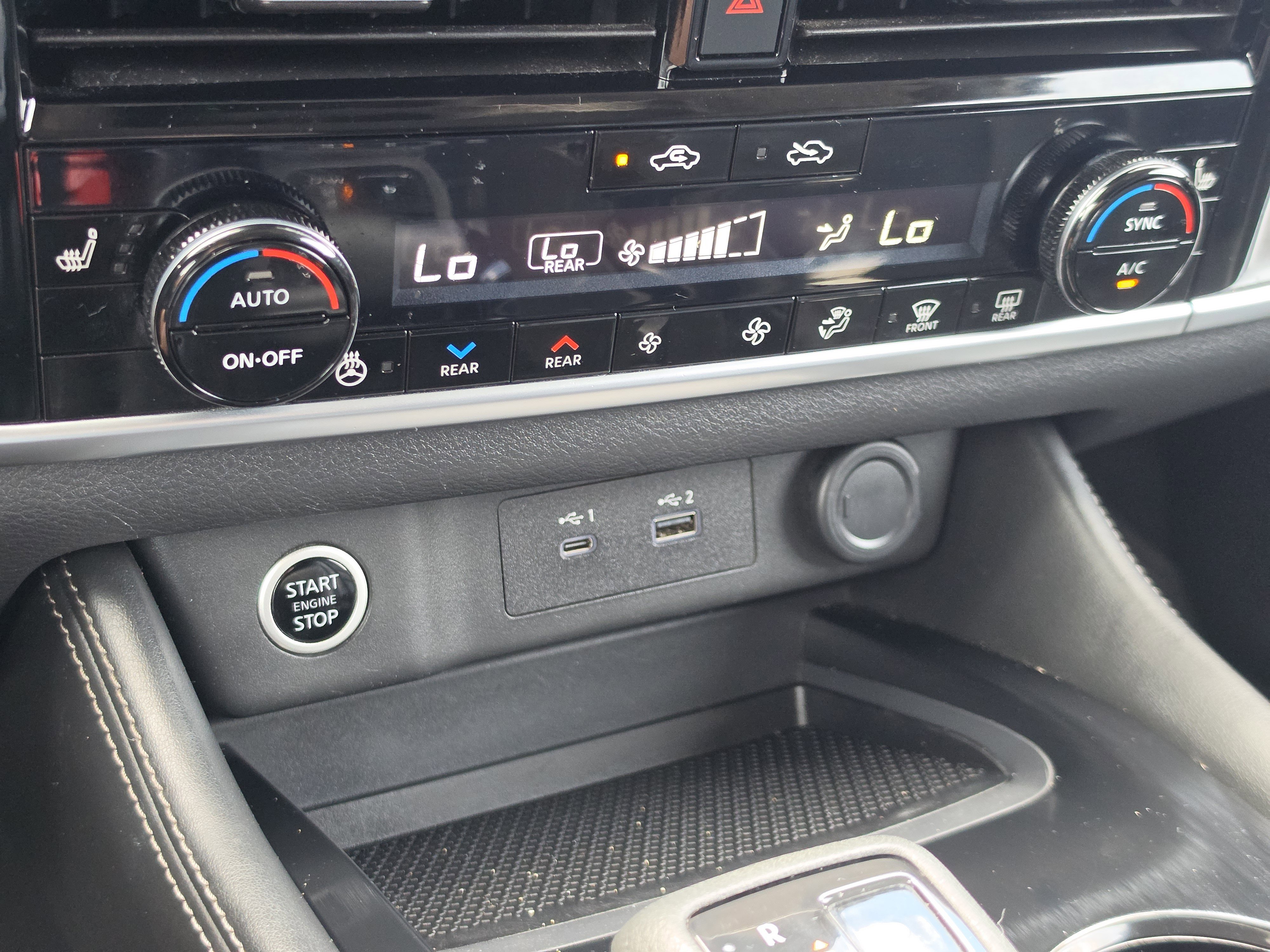 Used 2021 Nissan Rogue SL FWD image 22