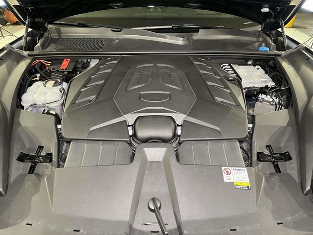 Certified 2024 Porsche Cayenne Turbo GT image 25