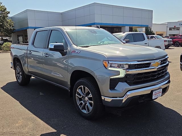New 2026 Chevrolet Silverado 1500 LT w/ Z71 Off-Road Package AWD/4WD image 5