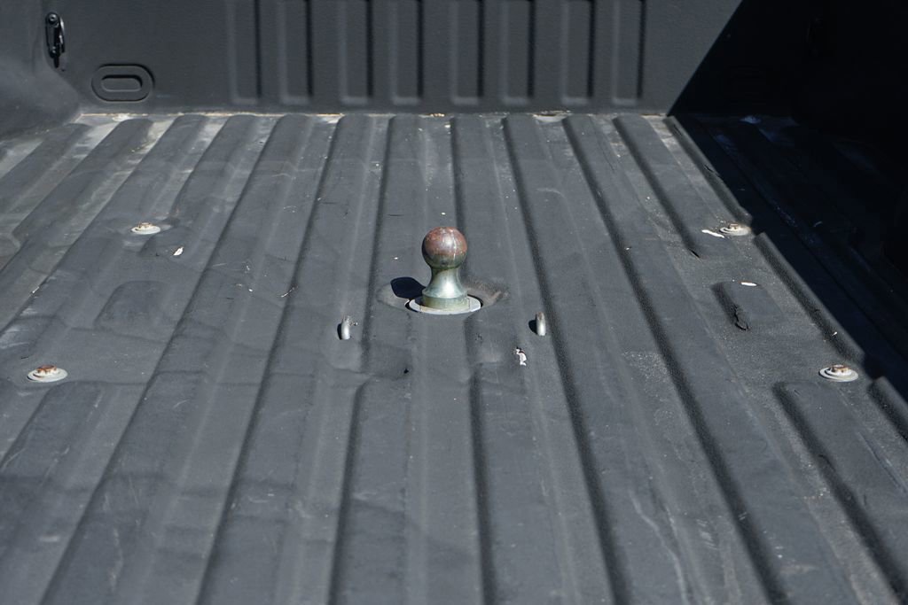 Used 2017 Ford F350 Lariat image 9