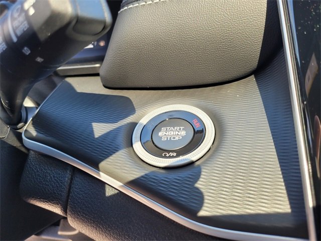 New 2025 Jeep Grand Cherokee Altitude image 28