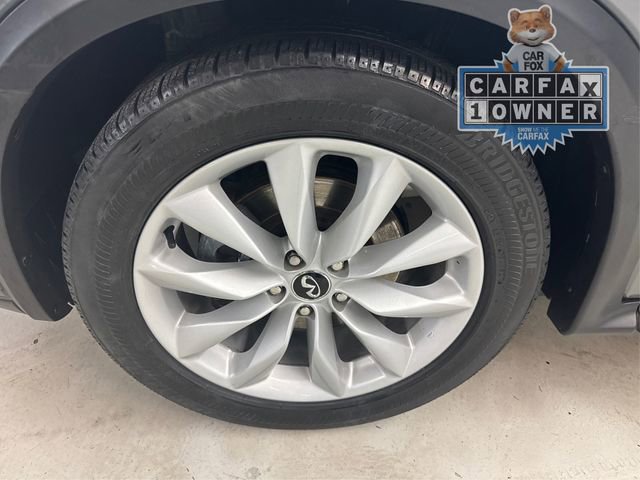 Used 2019 INFINITI QX50 Essential w/ Premium Heat Package image 19