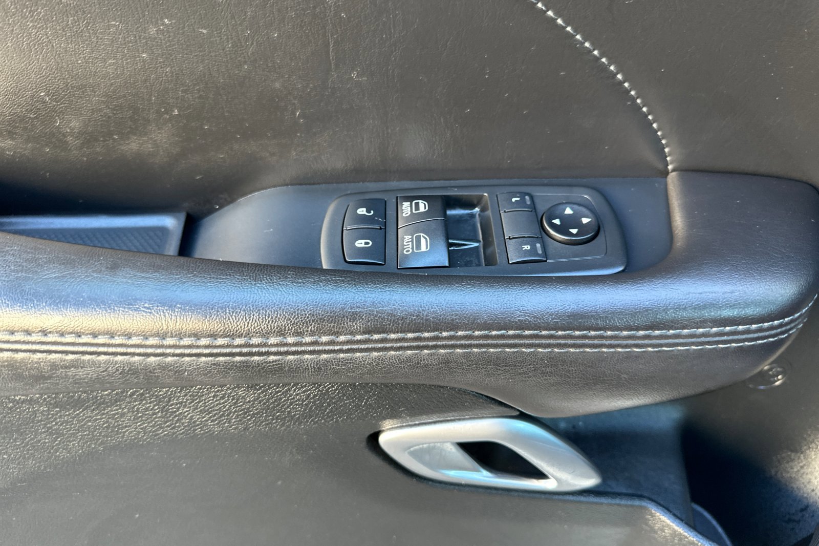 Used 2018 Dodge Challenger T/A image 11