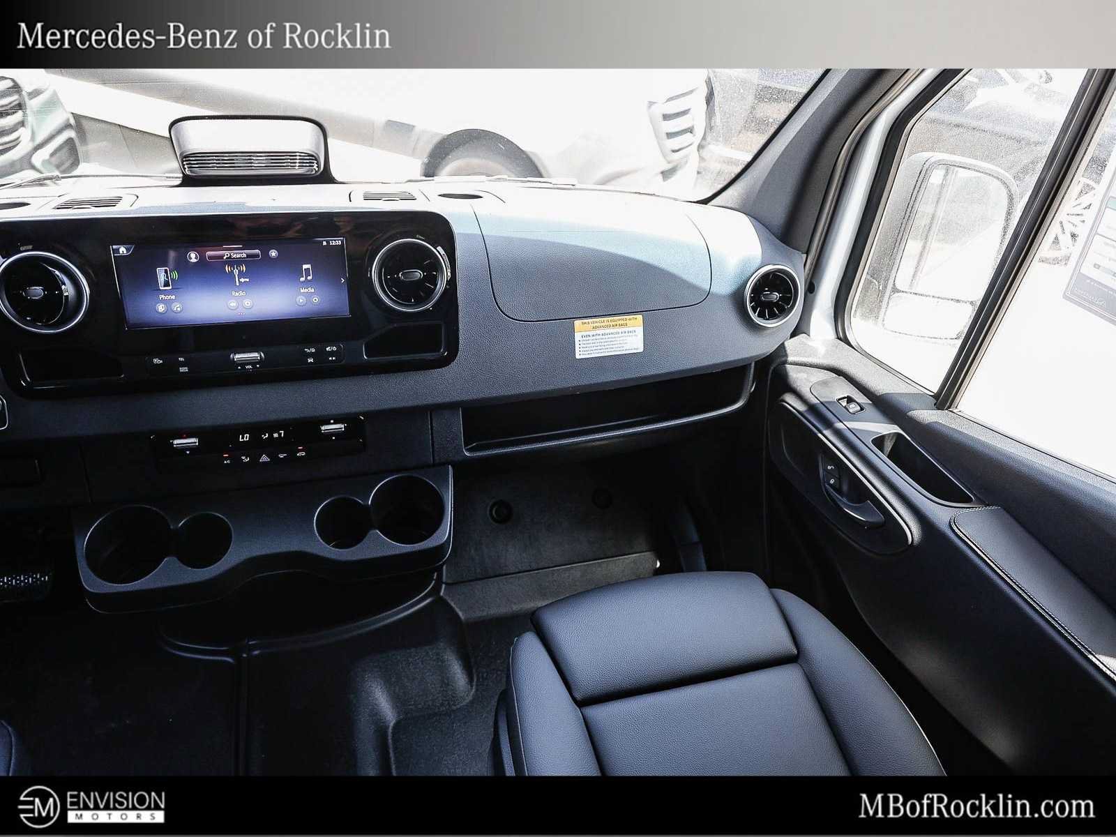 New 2026 Mercedes-Benz Sprinter 2500 image 16