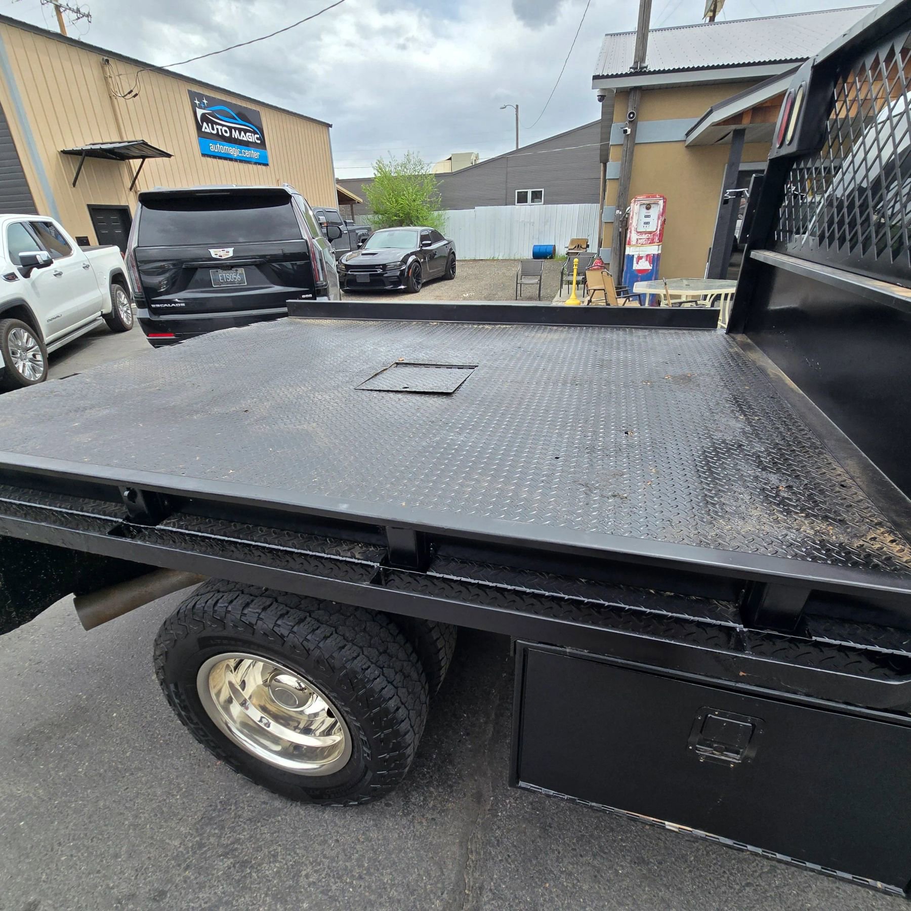 Used 2014 Chevrolet Silverado 3500 W/T w/ Snow Plow Prep Package AWD/4WD image 11