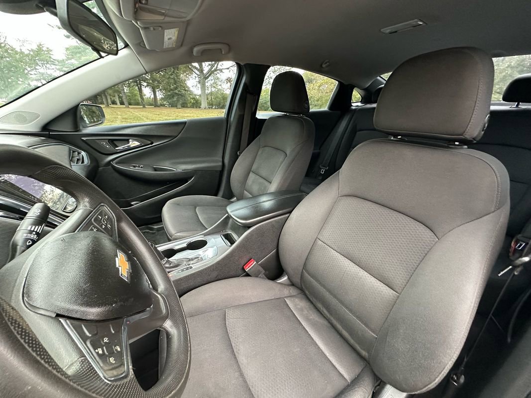 Used 2019 Chevrolet Malibu LT image 10