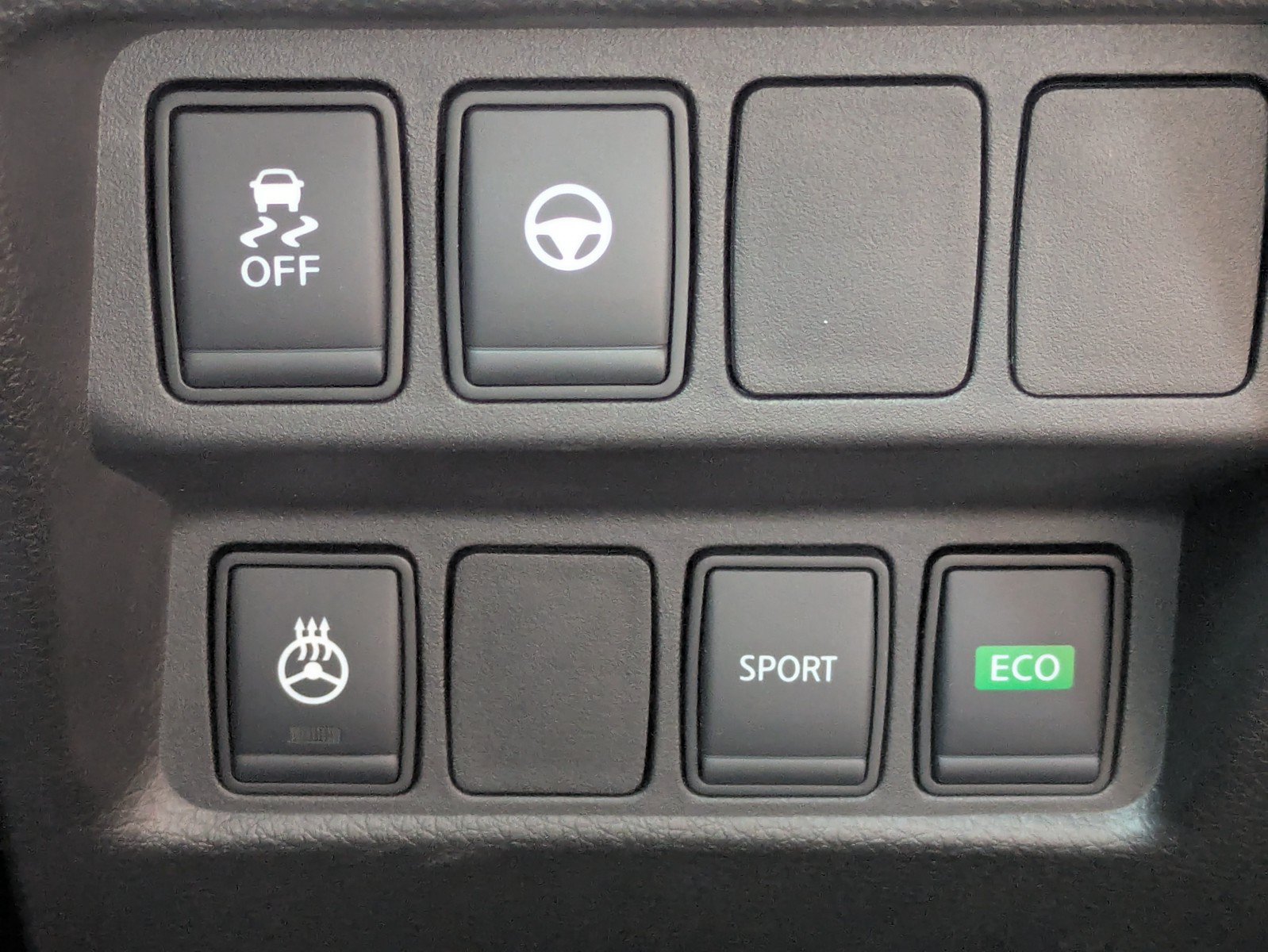 Used 2022 Nissan Rogue Sport SL w/ Premium Package FWD image 20