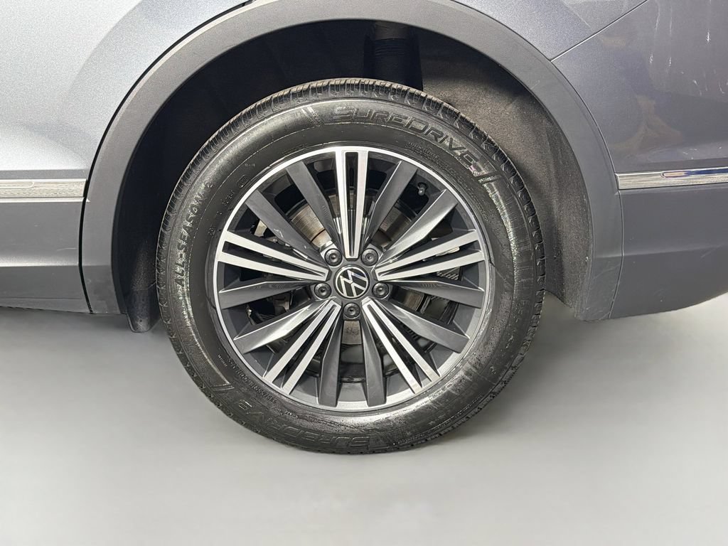 Used 2024 Volkswagen Tiguan Wolfsburg Edition FWD image 30