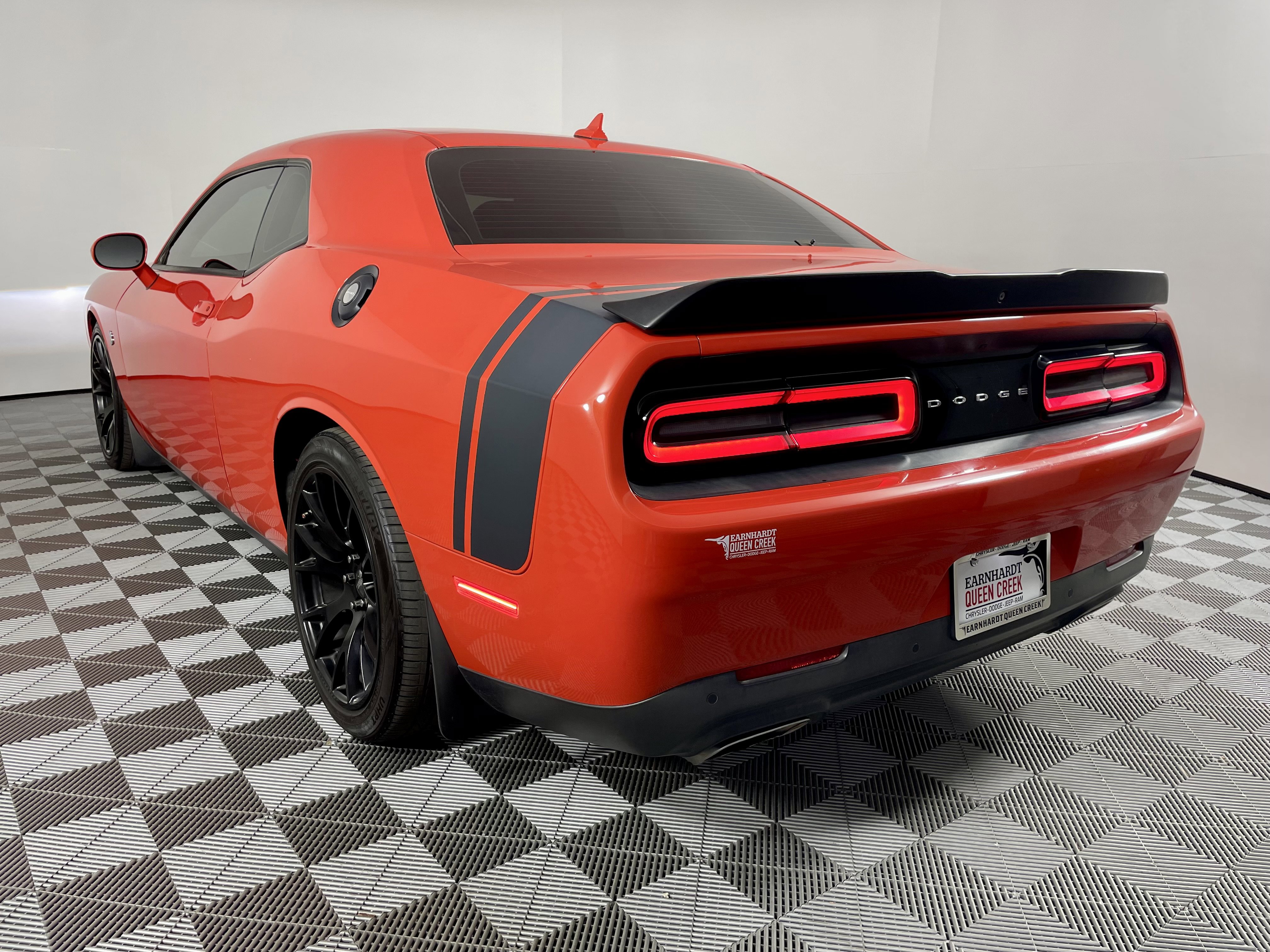 Used 2016 Dodge Challenger R/T Scat Pack image 3