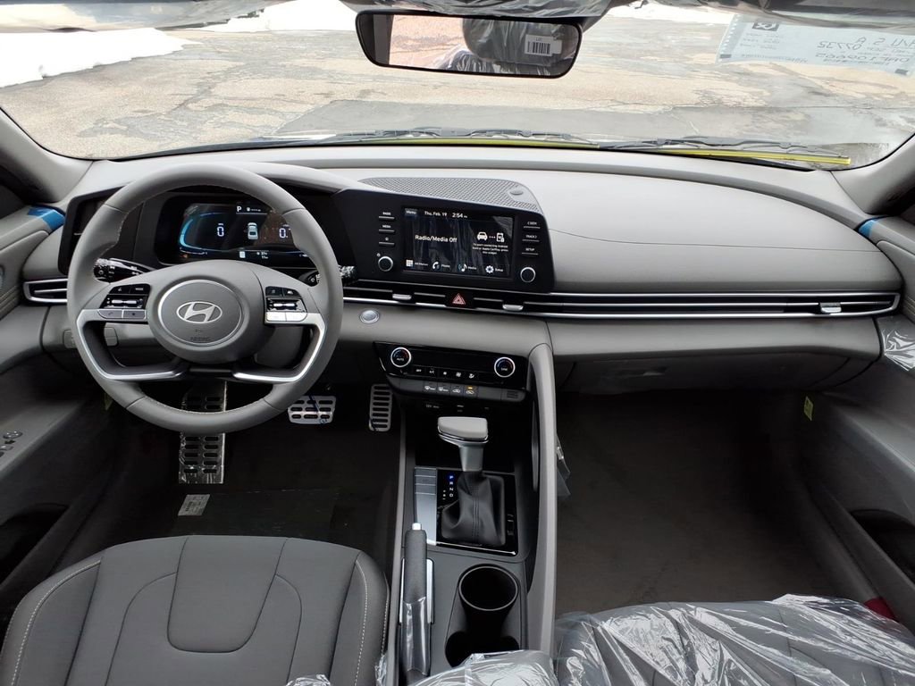 New 2026 Hyundai Elantra Sport image 10